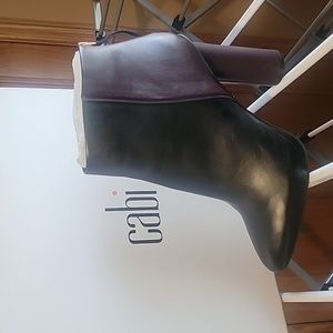 CAbi two toned 4 in boots